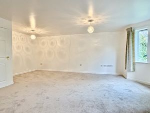 Lounge/Diner- click for photo gallery